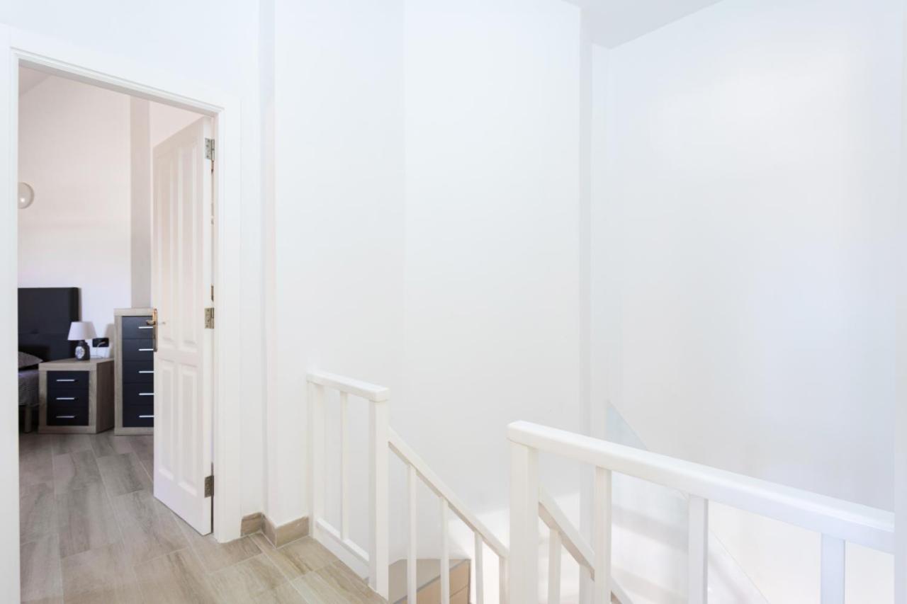 Exclusive Attic Las Vistas 3 With Breathtaking Sea View, Only 100 M To The Sea, Heated Pool, Aircon, Wifi Арона Екстериор снимка